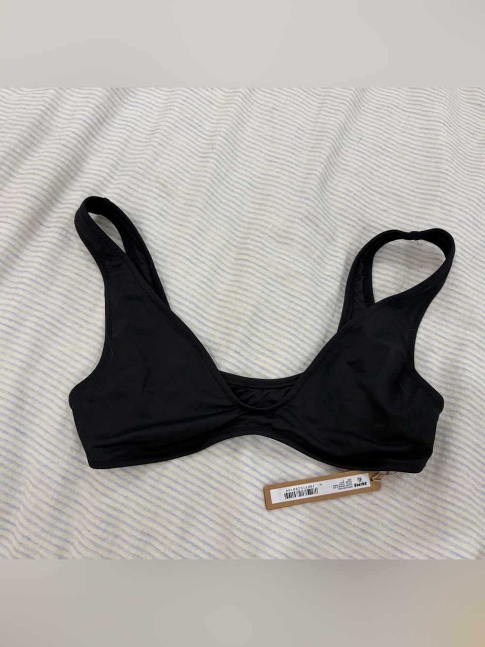 SKIMS Signature Swim Plunge Triangle Top Black Small